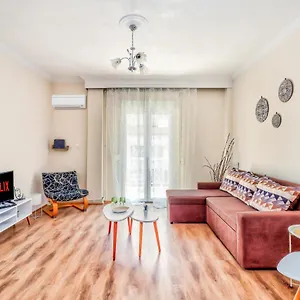 Διαμέρισμα Grand Next To Center 3bd 110sqm, Θεσσαλονίκη